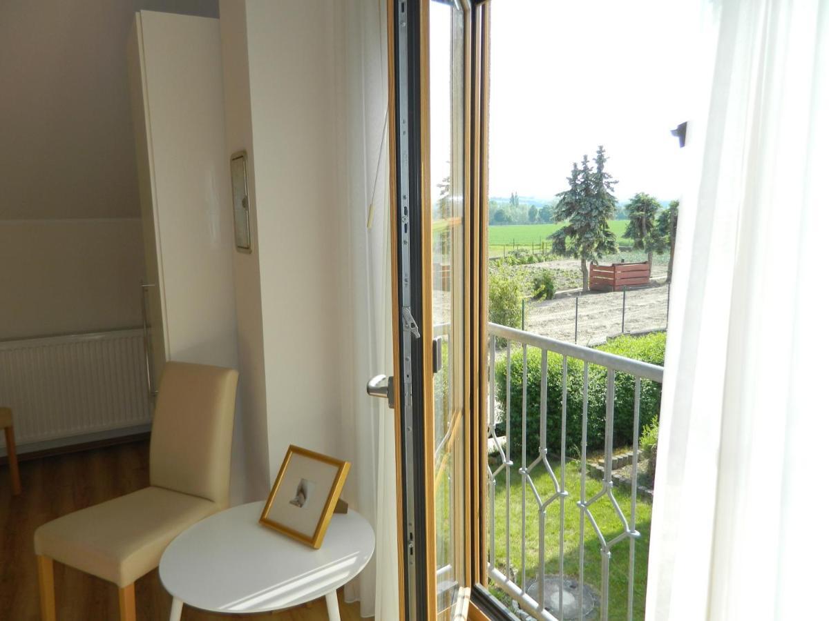 Gaestehaus Borniger Gau-Weinheim Zewnętrze zdjęcie